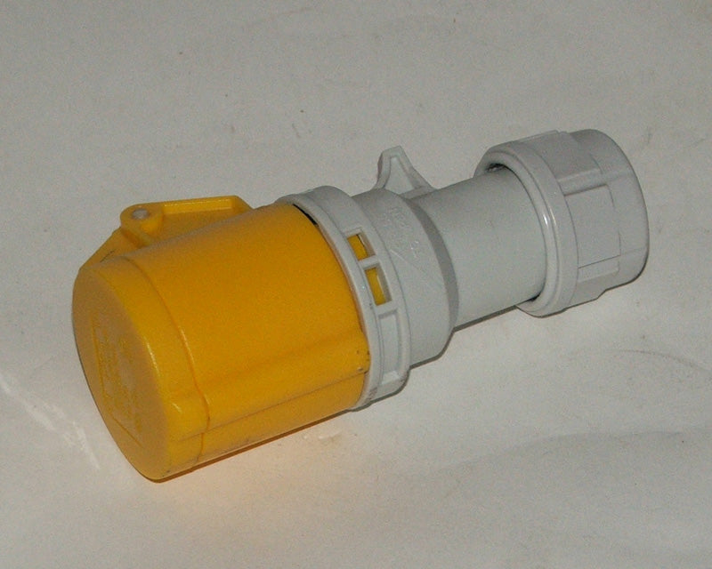 Socket 110V 3 Pin 16A Yellow Gw110/16/3C