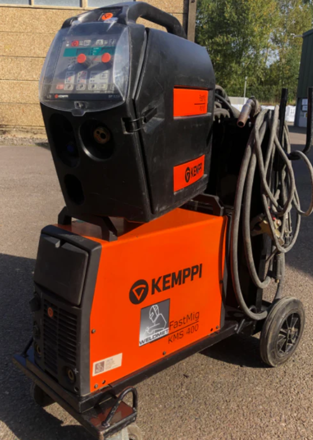 Used KEMPPI Fastmig KMS400 With MXF67 Feeder SF53W Synergic Air Cooled 5 Mtr Intercon Cable