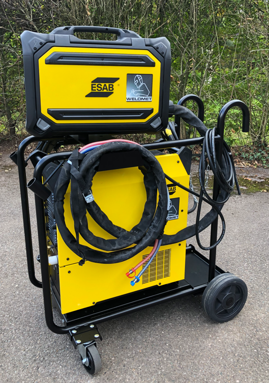 ESAB Warrior MIG 500i With Robust Pro Feed 5m Intercon 415V Water Cooled (Production) (N/A)